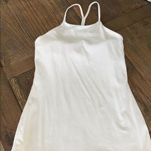 Lululemon tank with built in bra